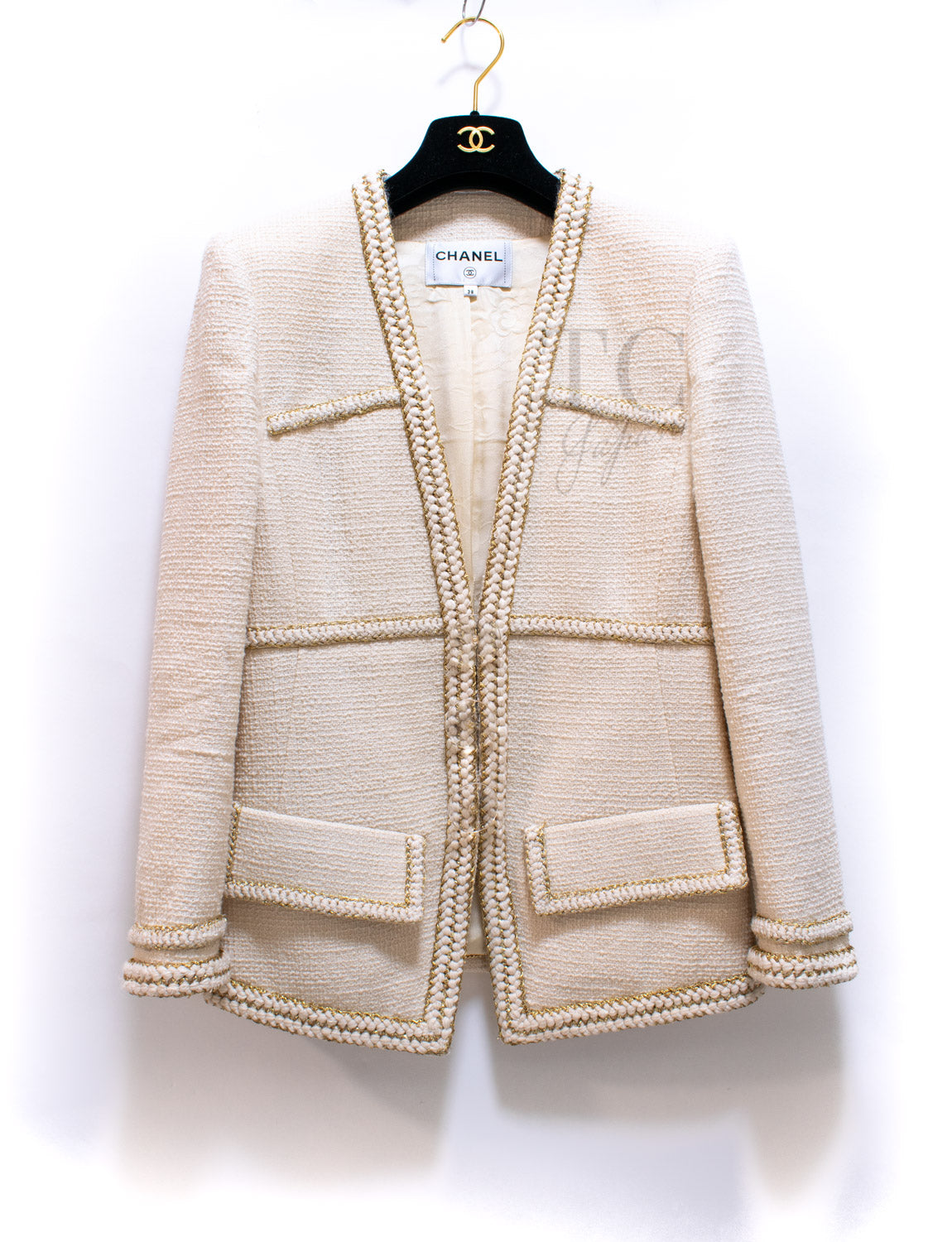 CHANEL 17PF Ivory Creme Gold Trim Wool Tweed Jacket Skirt Suit 38 2