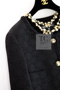 CHANEL 21PF Black CC Logo Metiers D’art Jacket 42 シャネル ブラック CC ロゴ メティエダール ジャケット 即発