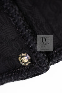 CHANEL 21PF Black CC Logo Metiers D’art Jacket 42 シャネル ブラック CC ロゴ メティエダール ジャケット 即発