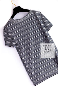 CHANEL 12S Gray Black White CC Mark Border Cotton T-shirt 40 シャネル グレー ブラック ホワイト ココマーク 半袖 ボーダー コットン ストーン装飾 Tシャツ 即発