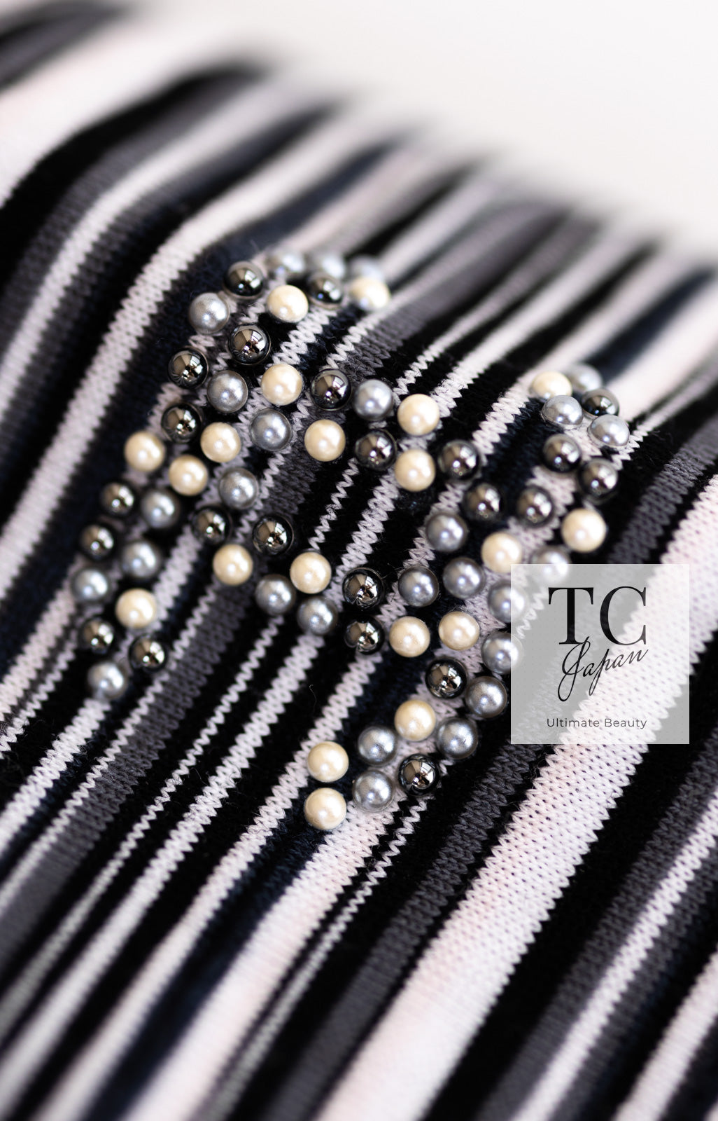 CHANEL 半袖ストライプTシャツ シャネル Tシャツ CHANEL グレー ブラック ホワイト ココマーク 半袖