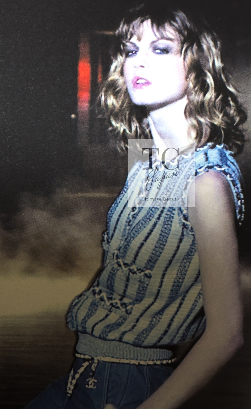 CHANEL 01S Beige Red Knit Sequin Vest Tops 38 シャネル ベージュ レッド スパンコール ニット ベスト トップス 即発