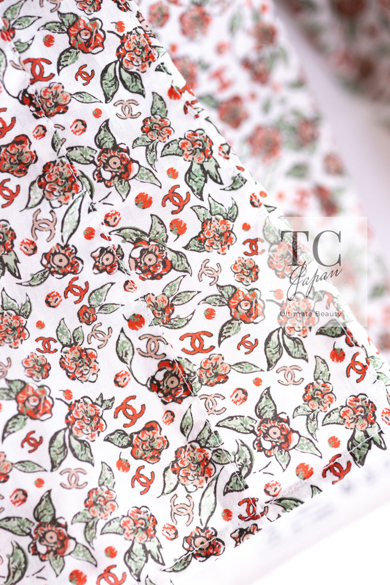 CHANEL 24PA  White Red CC Logo Floral Pattern Tops Blouse 34 シャネル ホワイト レッド CC ロゴ 花柄 トップス ブラウス 即発