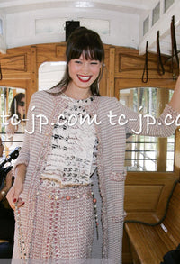CHANEL 06C Pink Beige CC Logo Buttons Tweed Jacket 42 シャネル ピンク ベージュ CC ロゴ ココボタン ツイード ジャケット 即発