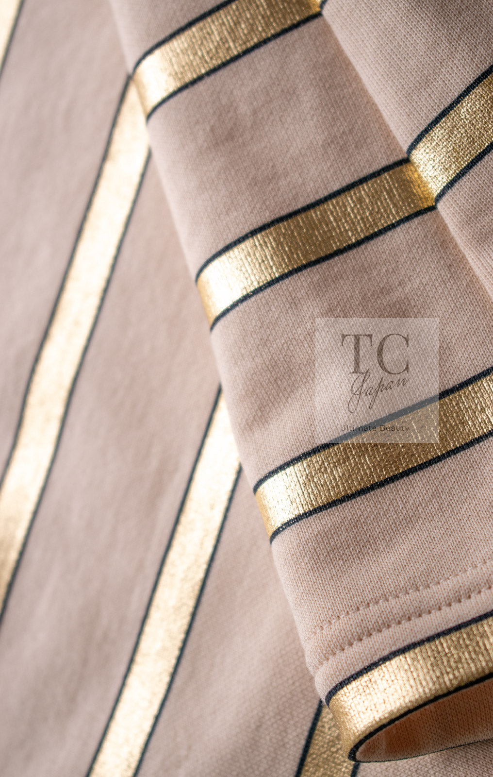 CHANEL 18C Beige Gold Striped Cotton T-shirt Tops 34 シャネル ベージュ ゴールド ボーダー コットン Tシャツ トップス 即発