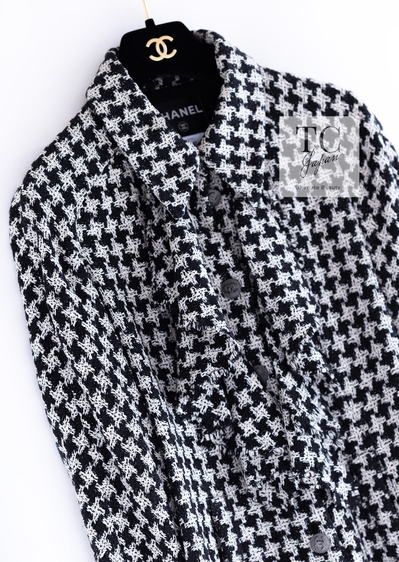 CHANEL 09S Black Ivory Metallic Silk Cardigan Blouse Jacket 38 シャネル ブラック アイボリー メタリック シルク カーディガン ブラウス ジャケット 即発