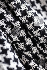 CHANEL 09S Black Ivory Metallic Silk Cardigan Blouse Jacket 38 シャネル ブラック アイボリー メタリック シルク カーディガン ブラウス ジャケット 即発