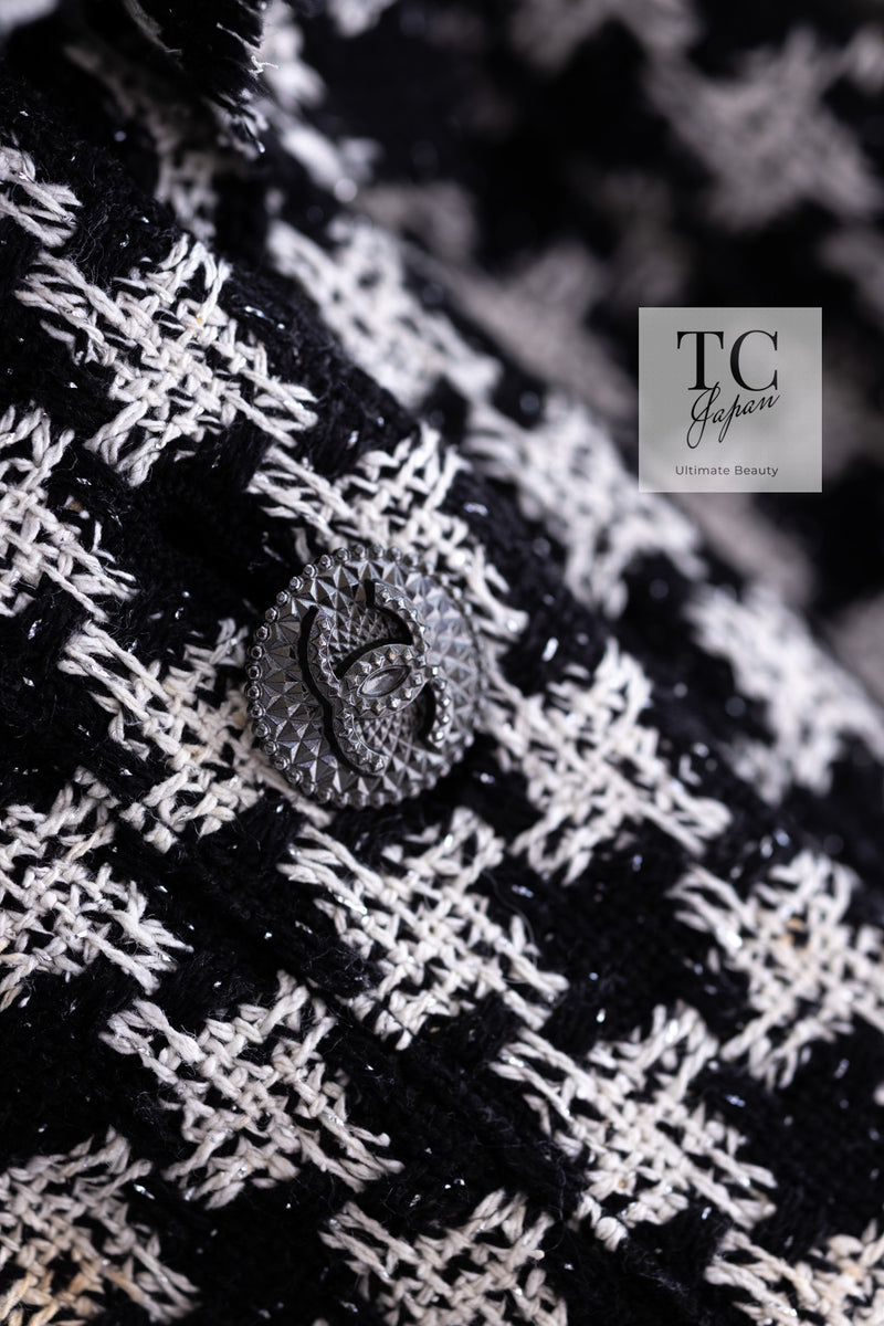 CHANEL 09S Black Ivory Metallic Silk Cardigan Blouse Jacket 38 シャネル ブラック アイボリー メタリック シルク カーディガン ブラウス ジャケット 即発