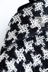 CHANEL 09S Black Ivory Metallic Silk Cardigan Blouse Jacket 38 シャネル ブラック アイボリー メタリック シルク カーディガン ブラウス ジャケット 即発