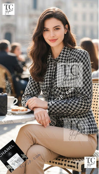 CHANEL 09S Black Ivory Metallic Silk Cardigan Blouse Jacket 34 36 シャネル ブラック アイボリー メタリック シルク カーディガン ブラウス ジャケット 即発