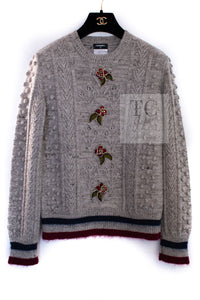 CHANEL 15PF Gray Wool Cashmere Mohair Floral Embellished Knit Sweater 38 シャネル グレー ウール カシミヤ モヘア フラワー ニット セーター 即発