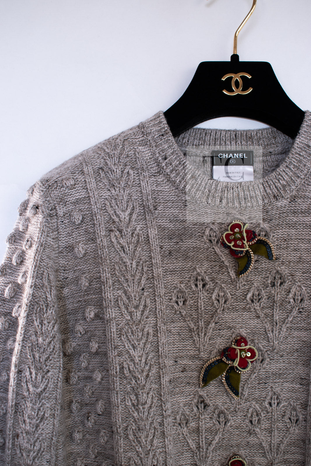 CHANEL 15PF Gray Wool Cashmere Mohair Floral Embellished Knit Sweater 38 シャネル グレー ウール カシミヤ モヘア フラワー ニット セーター 即発