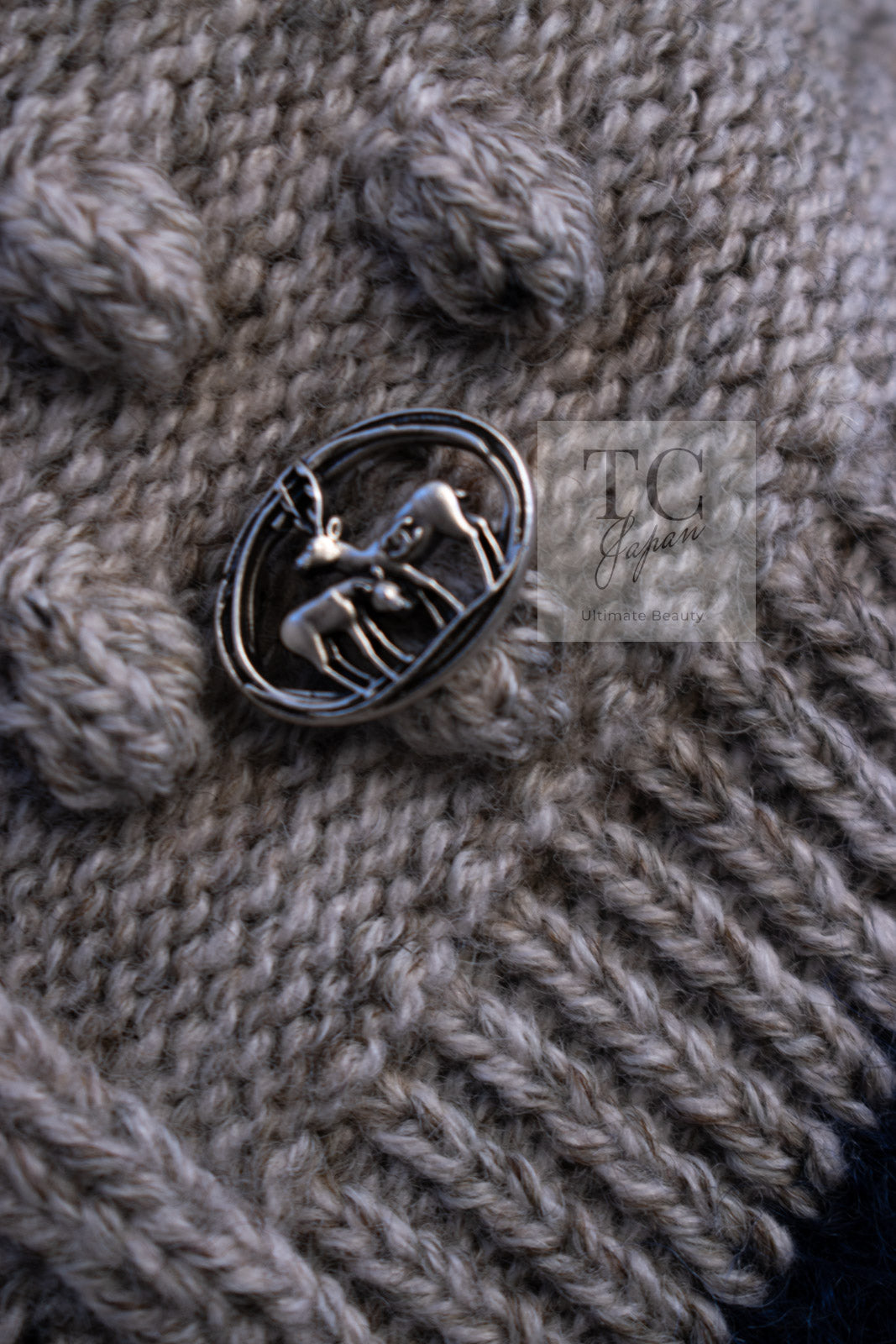 CHANEL 15PF Gray Wool Cashmere Mohair Floral Embellished Knit Sweater 38 シャネル グレー ウール カシミヤ モヘア フラワー ニット セーター 即発
