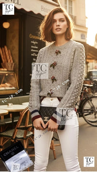CHANEL 15PF Gray Wool Cashmere Mohair Floral Embellished Knit Sweater 38 シャネル グレー ウール カシミヤ モヘア フラワー ニット セーター 即発