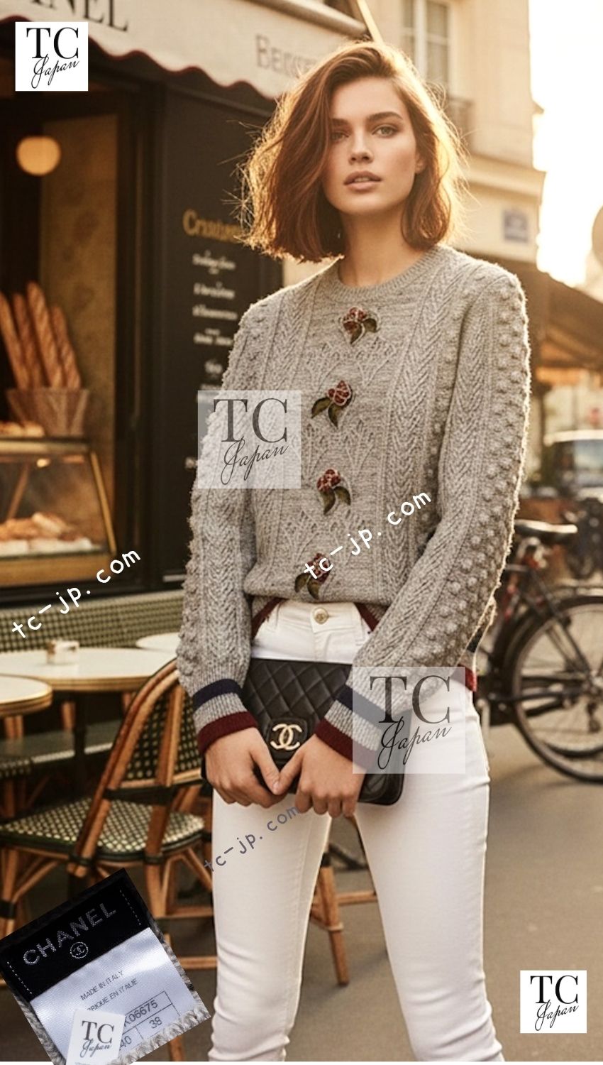 CHANEL 15PF Gray Wool Cashmere Mohair Floral Embellished Knit Sweater 38 シャネル グレー ウール カシミヤ モヘア フラワー ニット セーター 即発