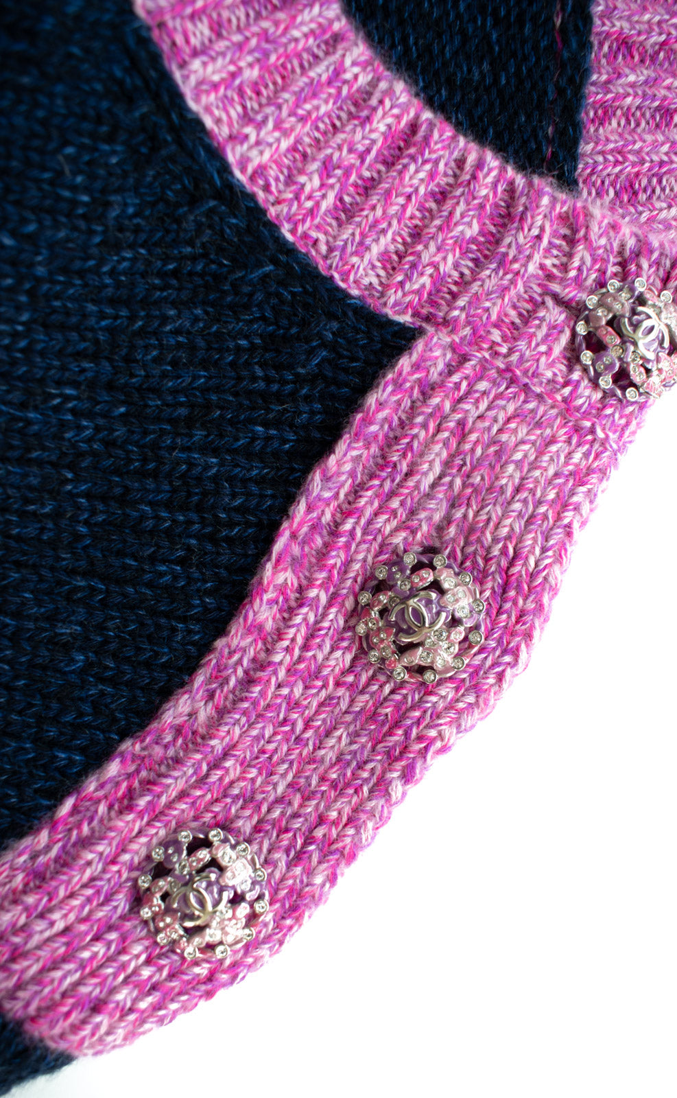 CHANEL 22A Navy Pink Coco Mark Cashmere Knit Sweater CC Logo Gripox Buttons 5