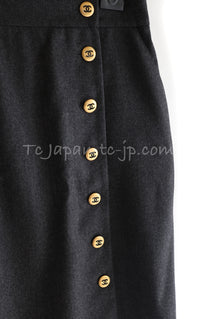 CHANEL 92A Vintage Charcoal Gray Gold Big CC Button Wool Wrap Skirt 42 シャネル ヴィンテージ 貴重 チャコール グレー ウール ビッグ CC 立体ボタン ラップ巻き スカート 即発