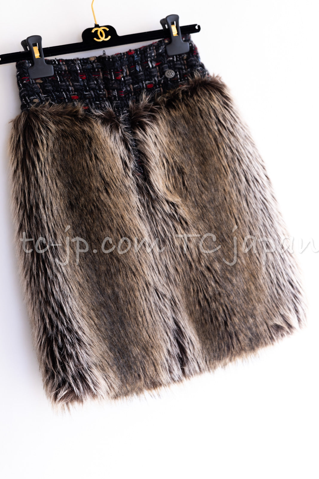 CHANEL 10A Black Red Wool Lesage Tweed Fantasy Fur Mini Skirt 34 シャネル ブラック レッド ウール ルサージュ ファンタジー ファー ミニ スカート 即発