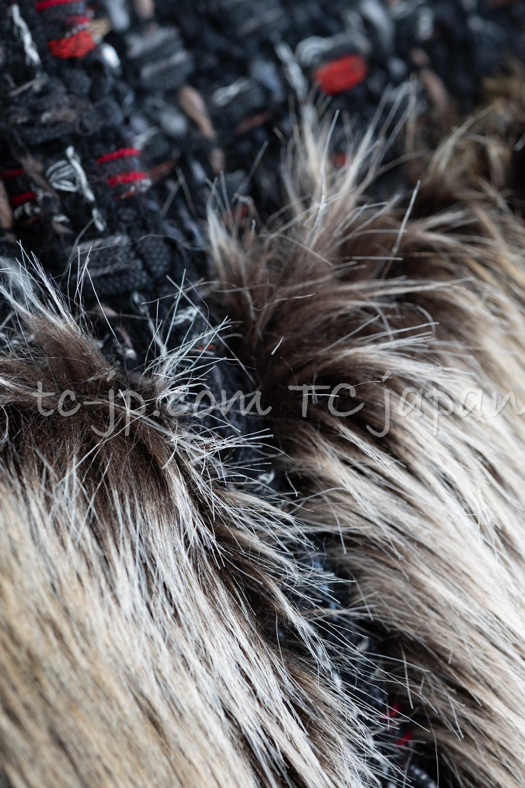 CHANEL 10A Black Red Wool Lesage Tweed Fantasy Fur Mini Skirt 34 シャネル ブラック レッド ウール ルサージュ ファンタジー ファー ミニ スカート 即発