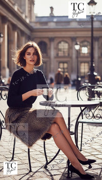 CHANEL 10A Black Red Wool Lesage Tweed Fantasy Fur Mini Skirt 34 シャネル ブラック レッド ウール ルサージュ ファンタジー ファー ミニ スカート 即発 - TC JAPAN