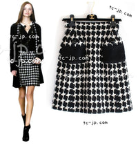 CHANEL 07A Black Ivory Wool Cashmere Houndstooth Tweed Skirt 40 シャネル ブラック アイボリー ウール カシミヤ 千鳥格子 肉厚 ツイード スカート 即発