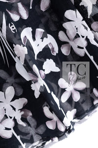 CHANEL 04S Black White CC Logo Wool Silk Cotton Lesage Tweed Skirt 38 シャネル ブラック ホワイト CC ロゴ ウール シルク コットン ルサージュ ツイード スカート 即発