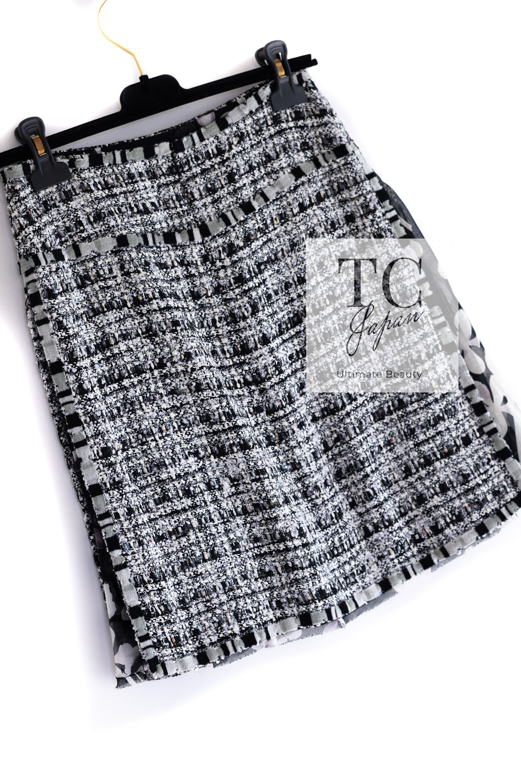 CHANEL 04S Black White Fringe Lesage Jacket Skirt Suit 38 シャネル ブラック ホワイト フリンジ ルサージュ ツイード ジャケット スカート スーツ 即発