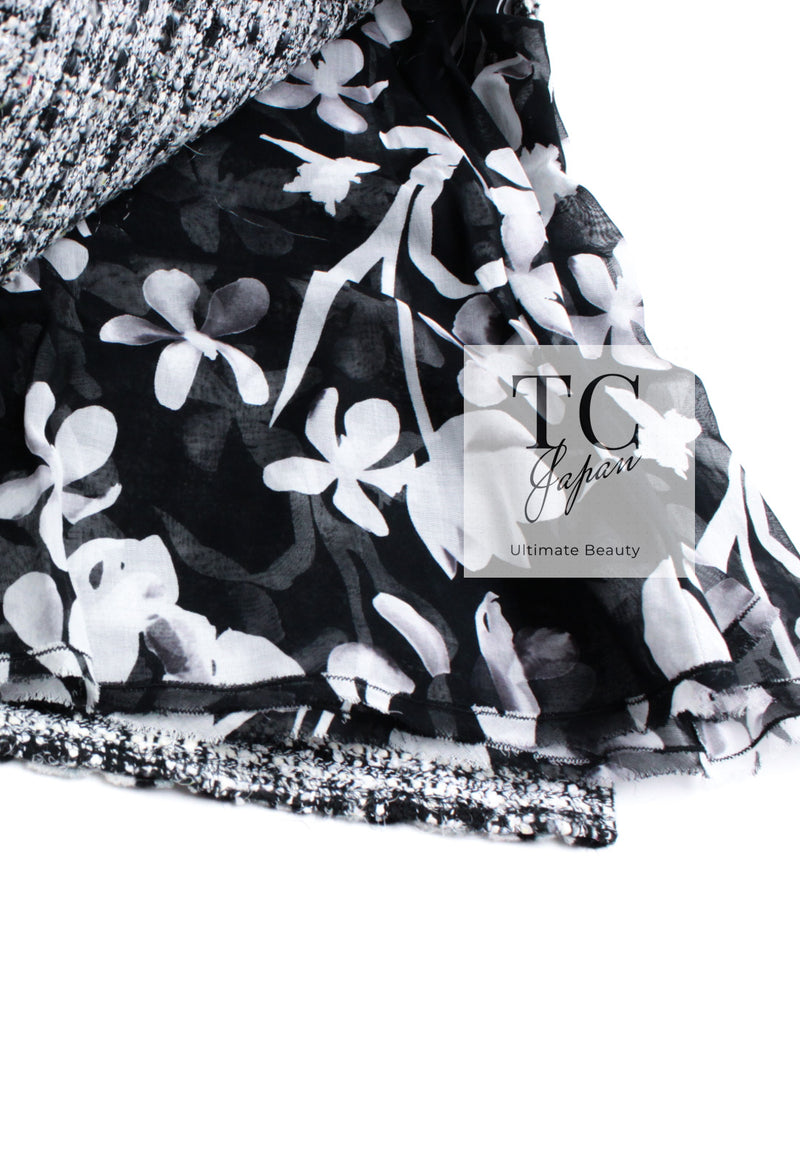 CHANEL 04S Black White Fringe Lesage Jacket Skirt Suit 38 シャネル ブラック ホワイト フリンジ ルサージュ ツイード ジャケット スカート スーツ 即発