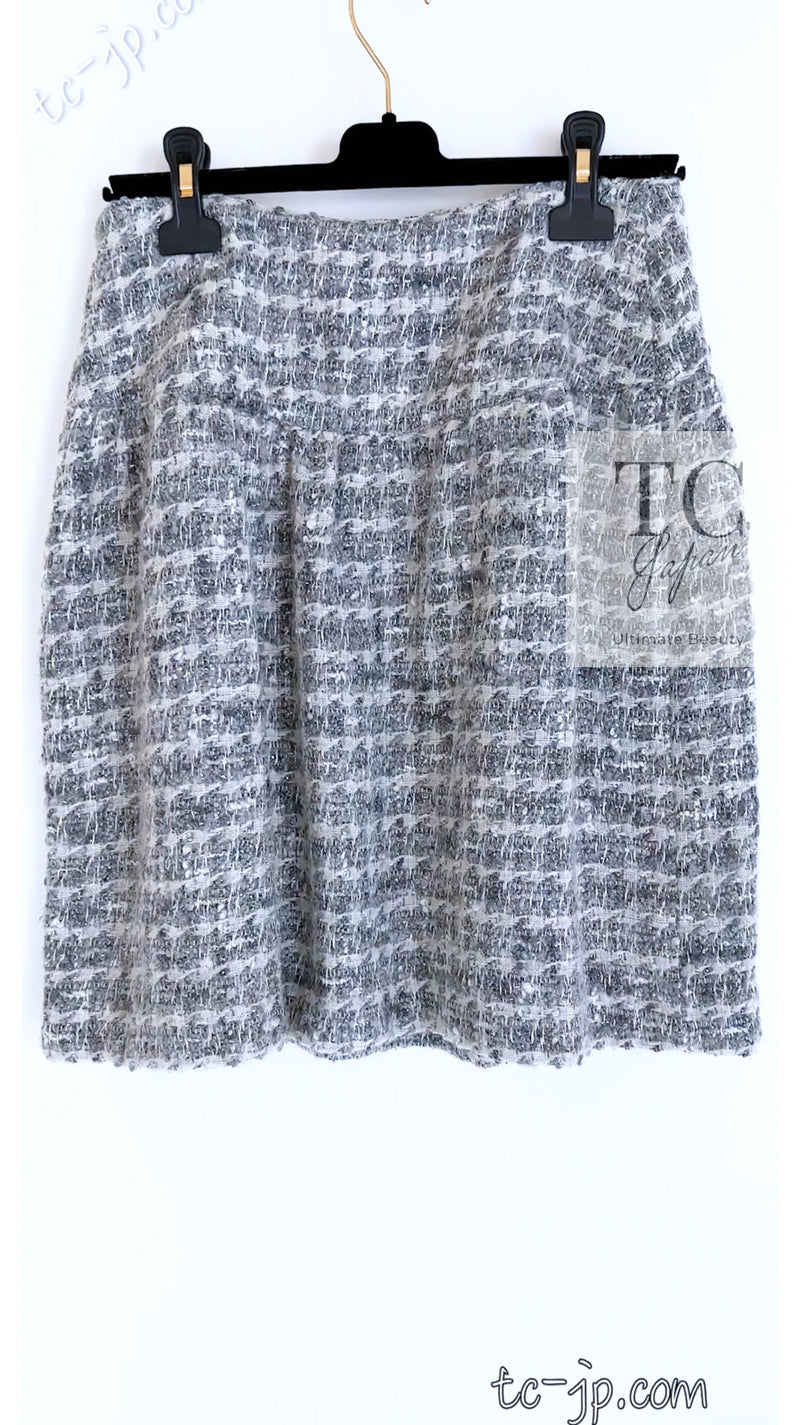 CHANEL 05A Gray Silver Mix Wool Cashmere Tweed Skirt 36 38 シャネル グレー シルバー ふんわり ウール カシミヤ ツイード スカート 即発
