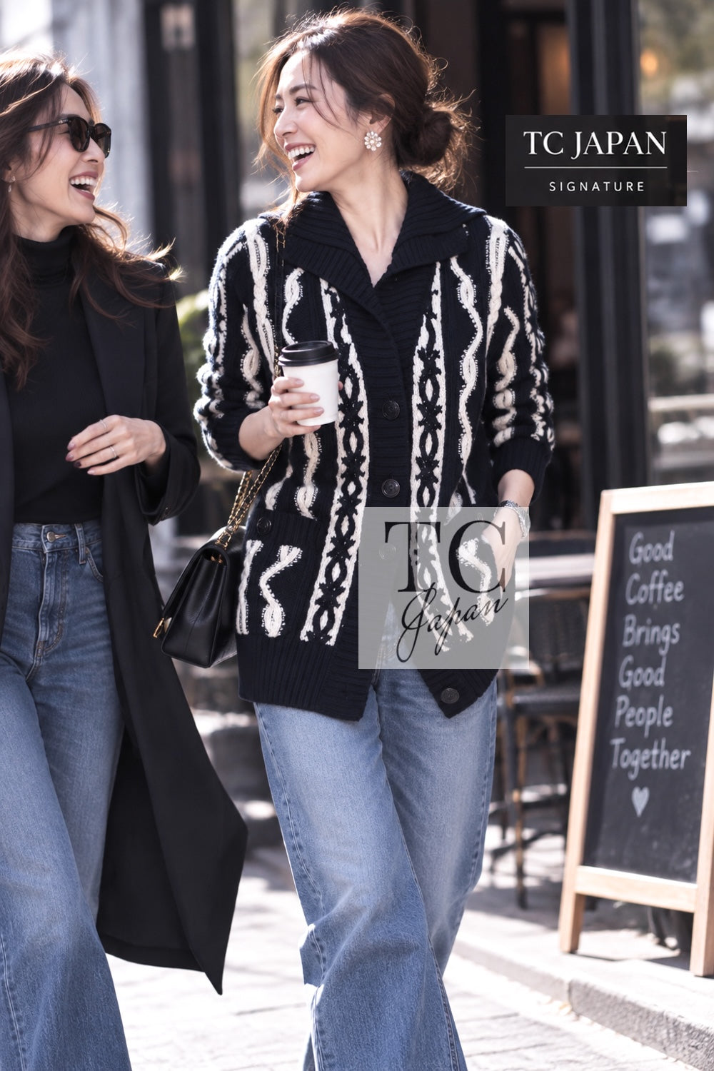 CHANEL Cardigan 18PF Navy Ivory Wool Cashmere Knit 36 38 | INT