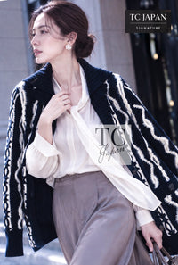 CHANEL Cardigan 18PF Navy Ivory Wool Cashmere Knit 36 38 | INT