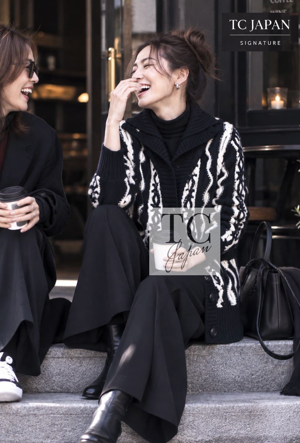 CHANEL Cardigan 18PF Navy Ivory Wool Cashmere Knit 36 38 | INT