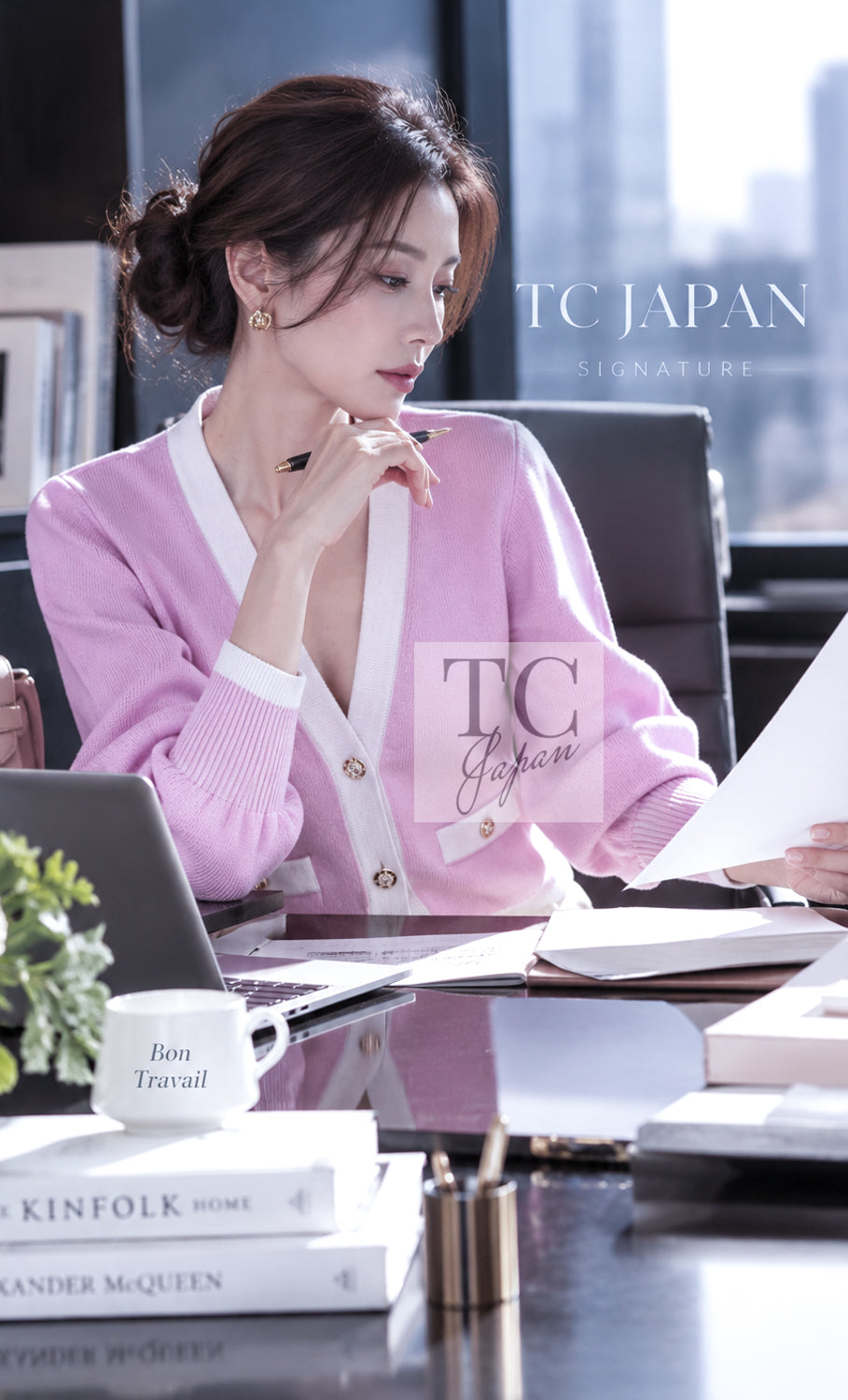 CHANEL Cardigan 23S Puple Pink CC Logo Buttons Cashmere Knit Purple Coco Button 38 40 | HK