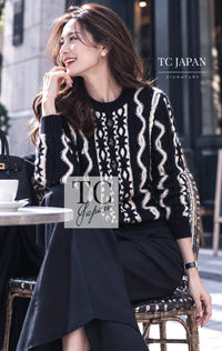 CHANEL Cardigan 18PF Navy Ivory Wool Cashmere Knit 36 38 | INT