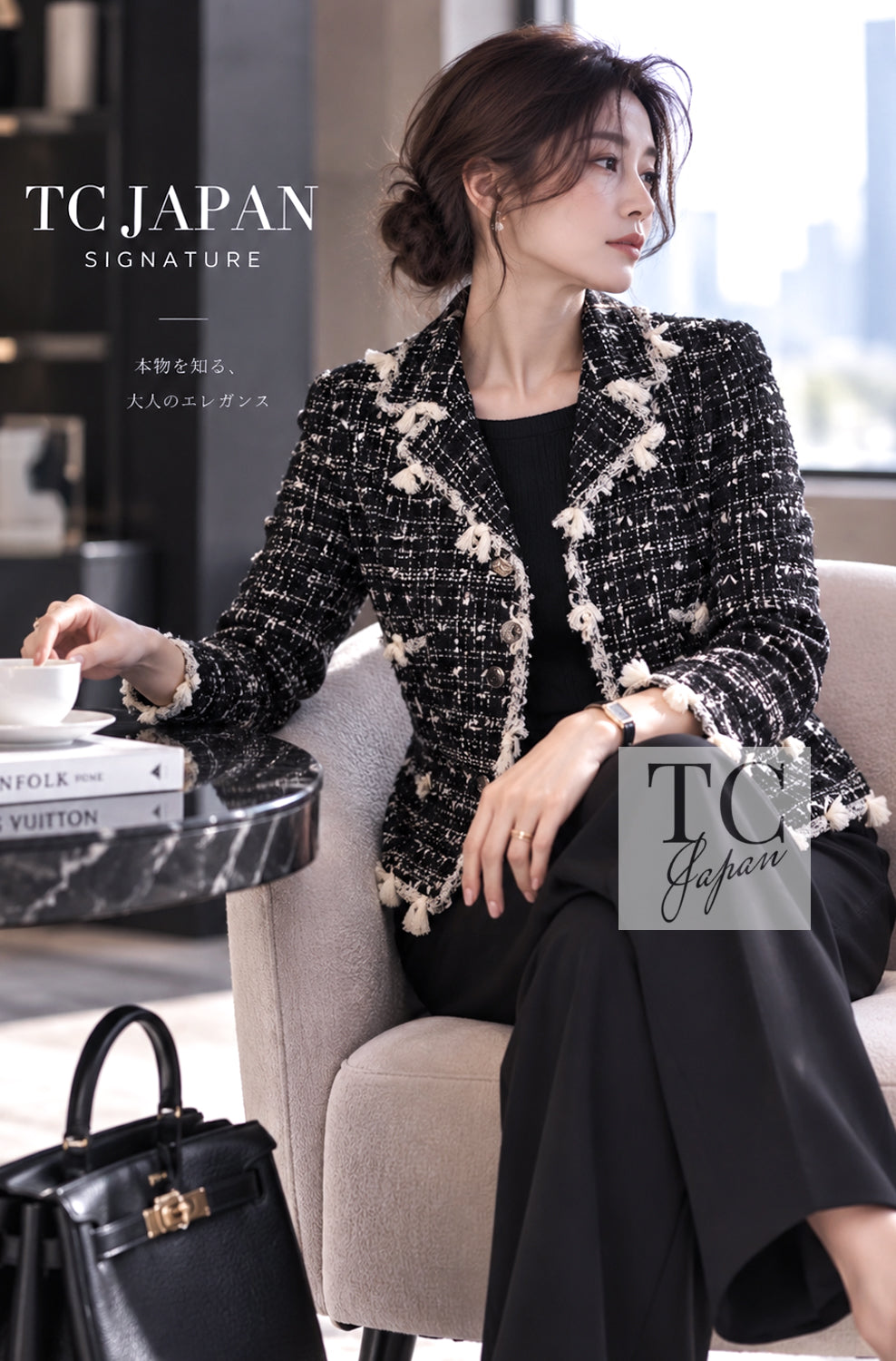 CHANEL Jacket 05C Black Creme Fringe Trimmed Tweed Cream 36 38 | US