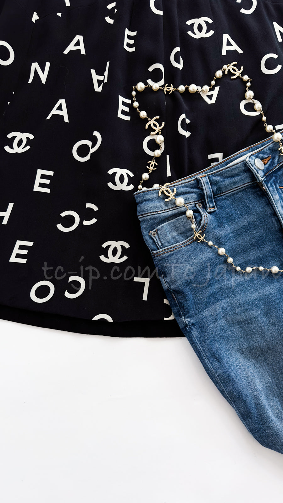 シャネル ヴィンテージ コート CHANEL ブラック シルク CCロゴ