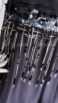 CHANEL 02A Lavender Gray Beads Sequins Collectible Silk Dress 34 36 シャネル ラベンダー・グレー・豪華装飾・ビーズ・スパンコール・コレクティブル・シルク・ワンピース・ドレス 即発