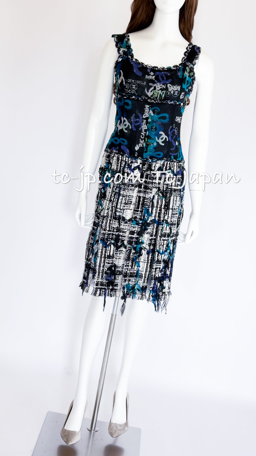CHANEL 07C Black Blue Graffiti Tweed Dress 36 38 シャネル ブラック・ブルー・グラフィティ・ツイード・ワンピース 即発