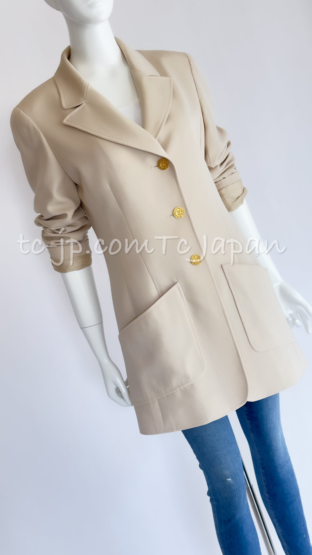 CHANEL 97S Vintage Beige Gold Buttons Wool Blazer Jacket 40 シャネル ヴィンテージ・ベージュ・ゴールド・ボタン・ウール・ブレザー・ジャケット 即発