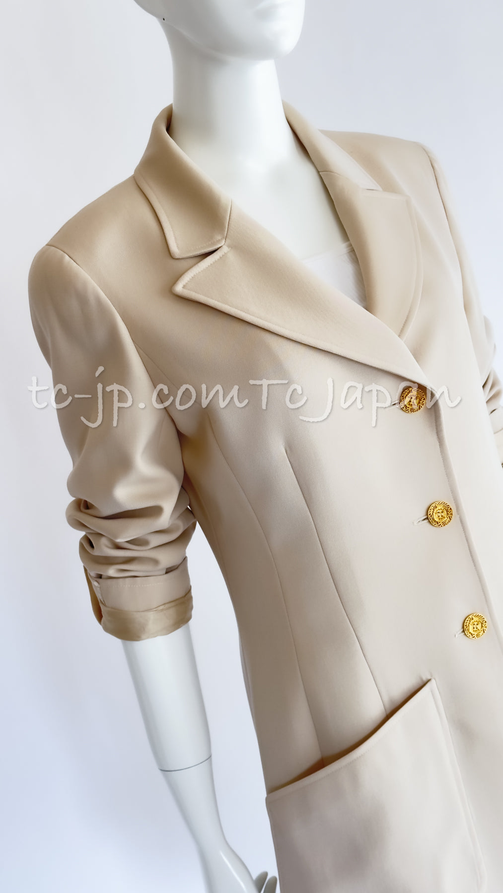 CHANEL 97S Vintage Beige Gold Buttons Wool Blazer Jacket 40 シャネル ヴィンテージ・ベージュ・ゴールド・ボタン・ウール・ブレザー・ジャケット 即発