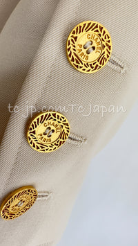 CHANEL 97S Vintage Beige Gold Buttons Wool Blazer Jacket 40 シャネル ヴィンテージ・ベージュ・ゴールド・ボタン・ウール・ブレザー・ジャケット 即発