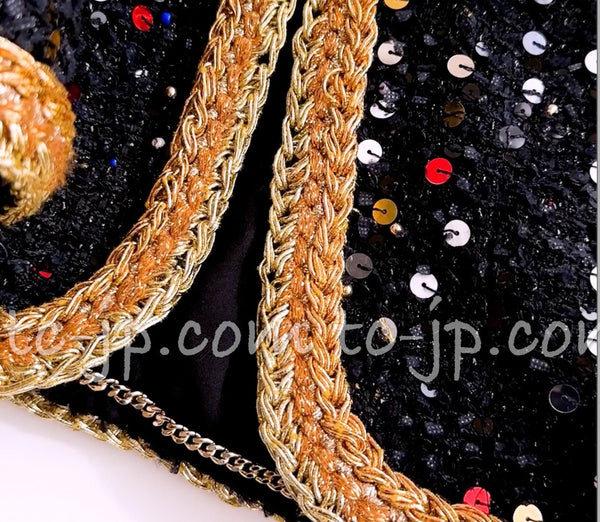Authentic CHANEL 22S label 1