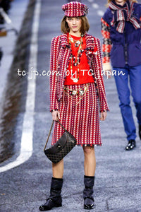 CHANEL 04A Red Tricolore CC Logo Trim Jacket Skirt Suit 34 ② シャネル レッド トリコロール ジャケット スカート スーツ カメリアブローチ付 即発