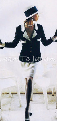 CHANEL 89S Vintage Dark Navy Ivory Creme Tweed Jacket Skirt Suit 38 40 シャネル ヴィンテージ・ダークネイビー・アイボリー・ツイード・ジャケット・スカート・スーツ