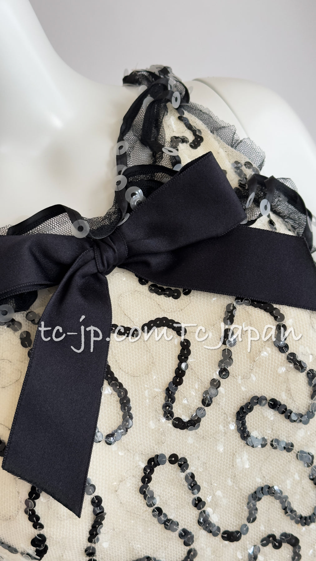 CHANEL 05C Black Ivory Embellishment Sequin Dress 36 シャネル ブラック・アイボリー・スパンコール装飾・ワンピース 即発