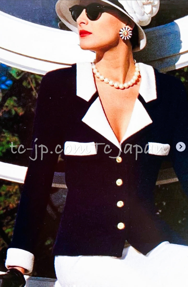 CHANEL 89S Vintage Dark Navy Ivory Creme Tweed Jacket Skirt Suit 38 40 シャネル ヴィンテージ・ダークネイビー・アイボリー・ツイード・ジャケット・スカート・スーツ