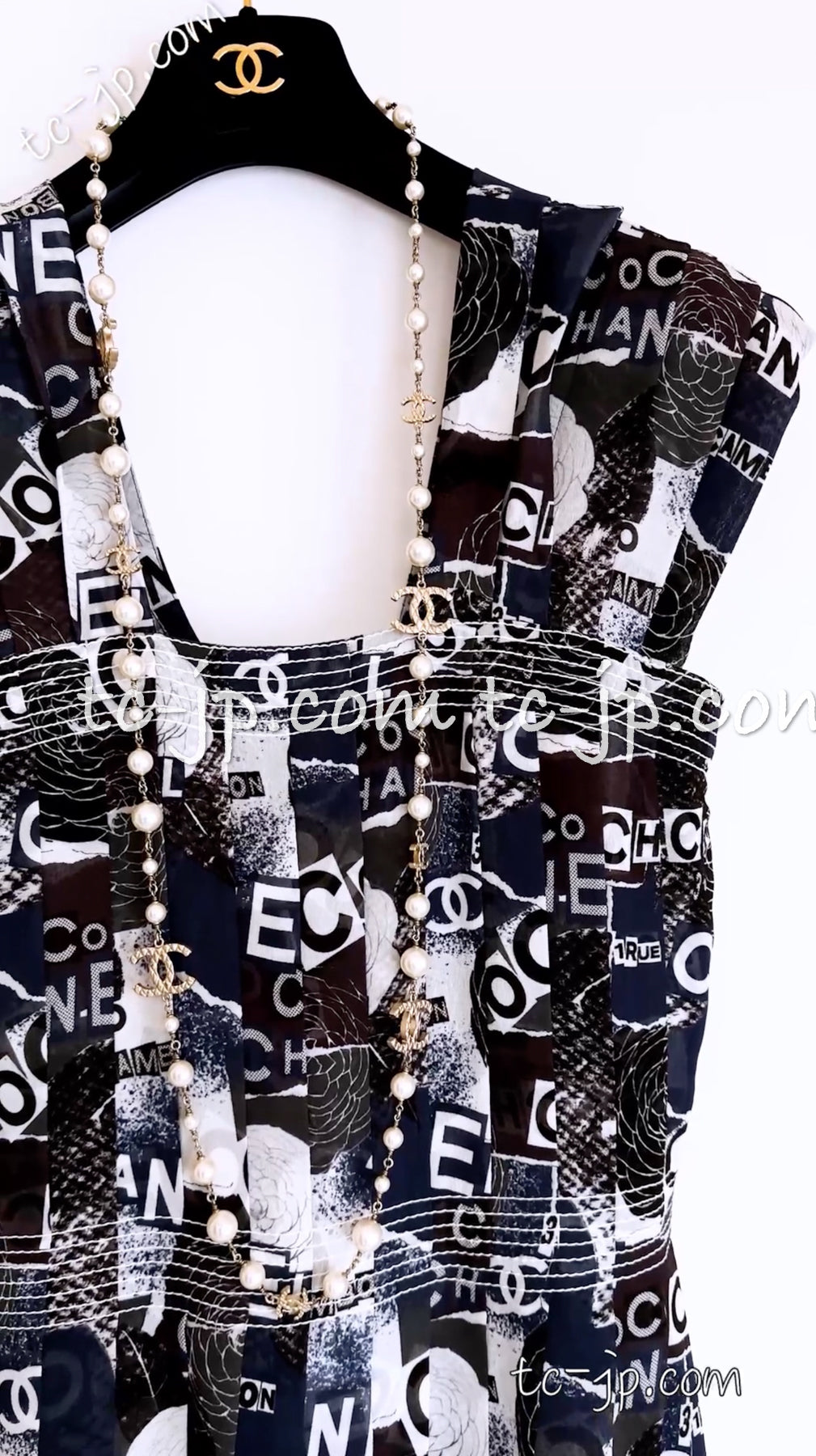 CHANEL 20PS Navy Black Graffiti Silk Dress 34 シャネル ネイビー・ブラック・グラフィティ・シルク100%  ワンピース 即発
