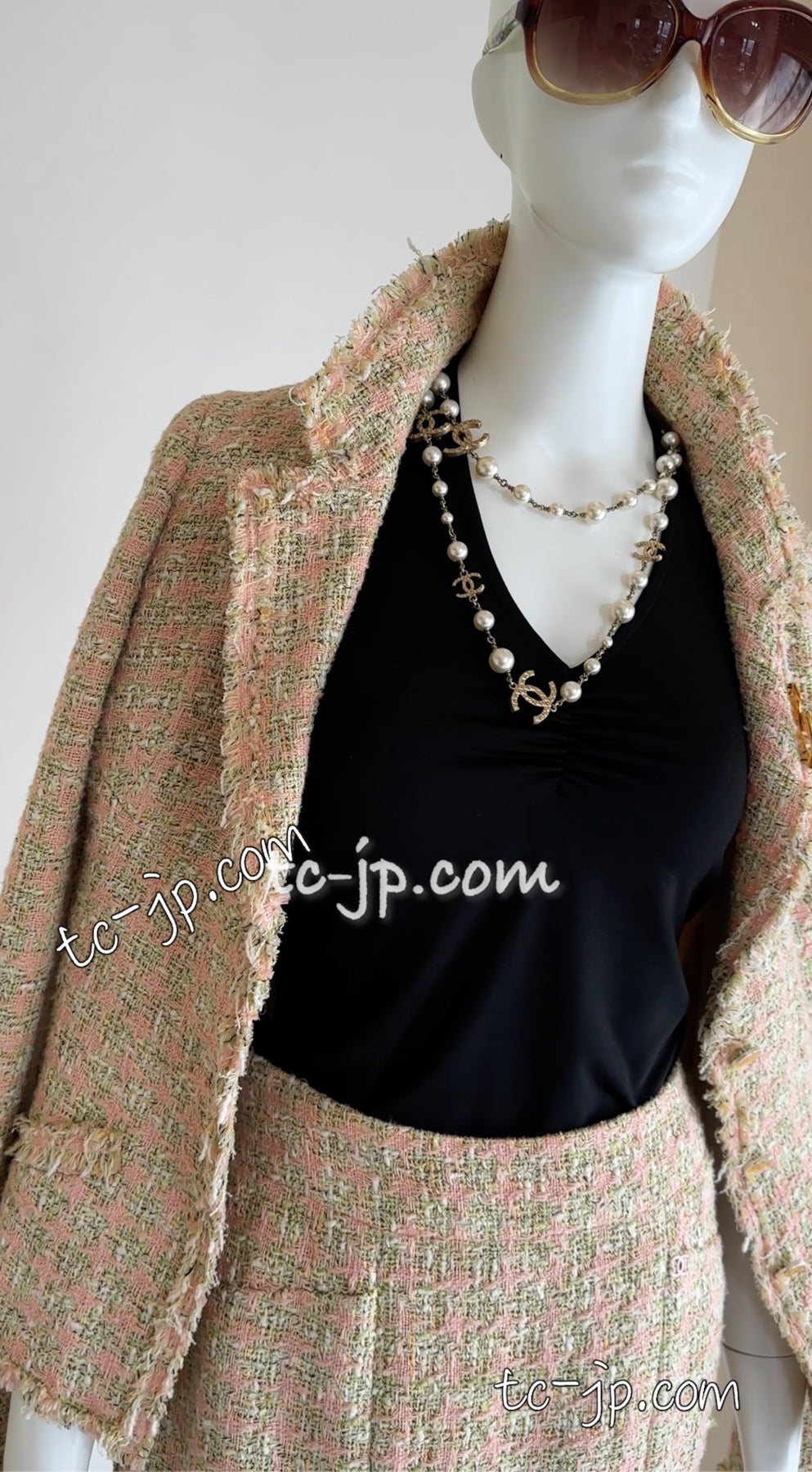 CHANEL 05S Pink Green Ivory Tweed Jacket Skirt Suit 36 38 シャネル  ピンク・グリーン・アイボリー・ツイード・ジャケット・スカート・スーツ 即発