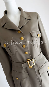 CHANEL 96A Vintage Gray Gold Buttons Belt Military Jacket Skirt Suit 40 シャネル ヴィンテージ・グレー・ゴールドCCボタン・ベルト・ミリタリー ジャケット・スカート・スーツ即発