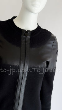 CHANEL 12A Black Wool Lambskin Leather CC Logo Long Cardigan 36 シャネル ブラック・ウール・ラムスキン・レザー・腕CCロゴ・ロングカーディガン・コート 即発